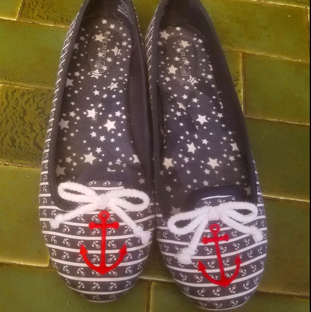 Sperry Nautica flats
